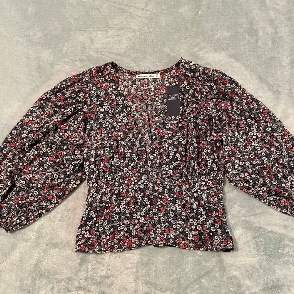 Abercrombie floral peplum crop 3/4 sleeve